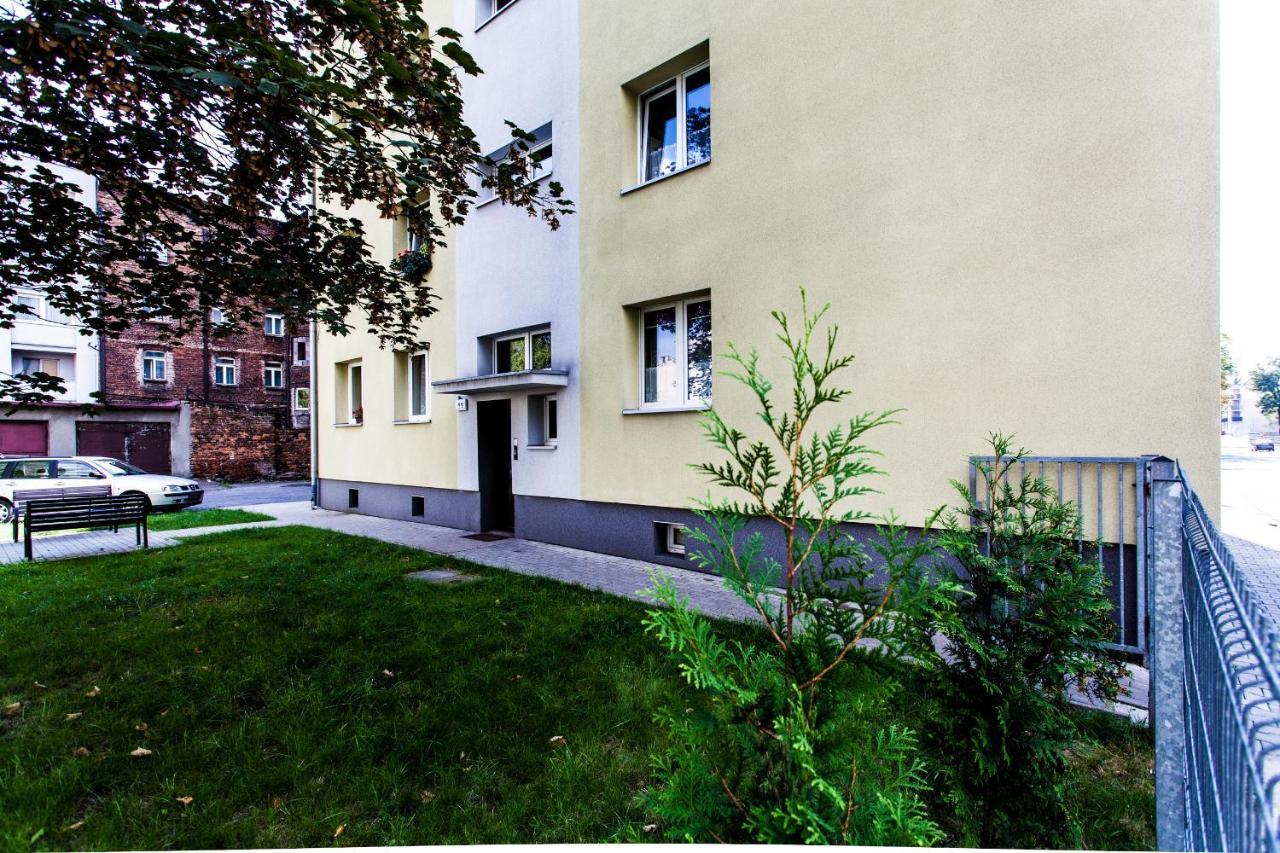 Batory Apartament Chorzów Buitenkant foto