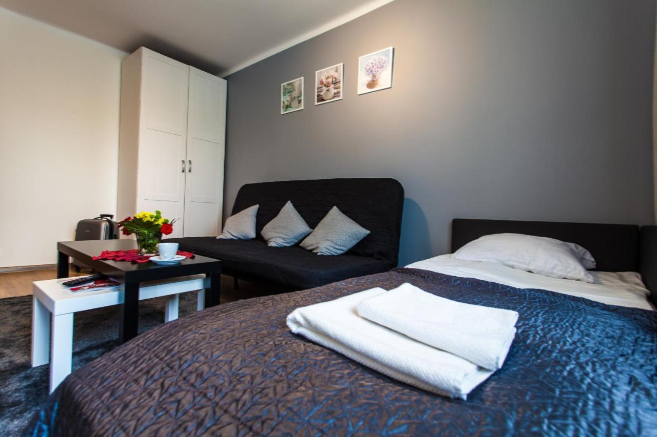 Batory Apartament Chorzów Buitenkant foto
